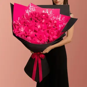 Огромный букет французских розовых роз